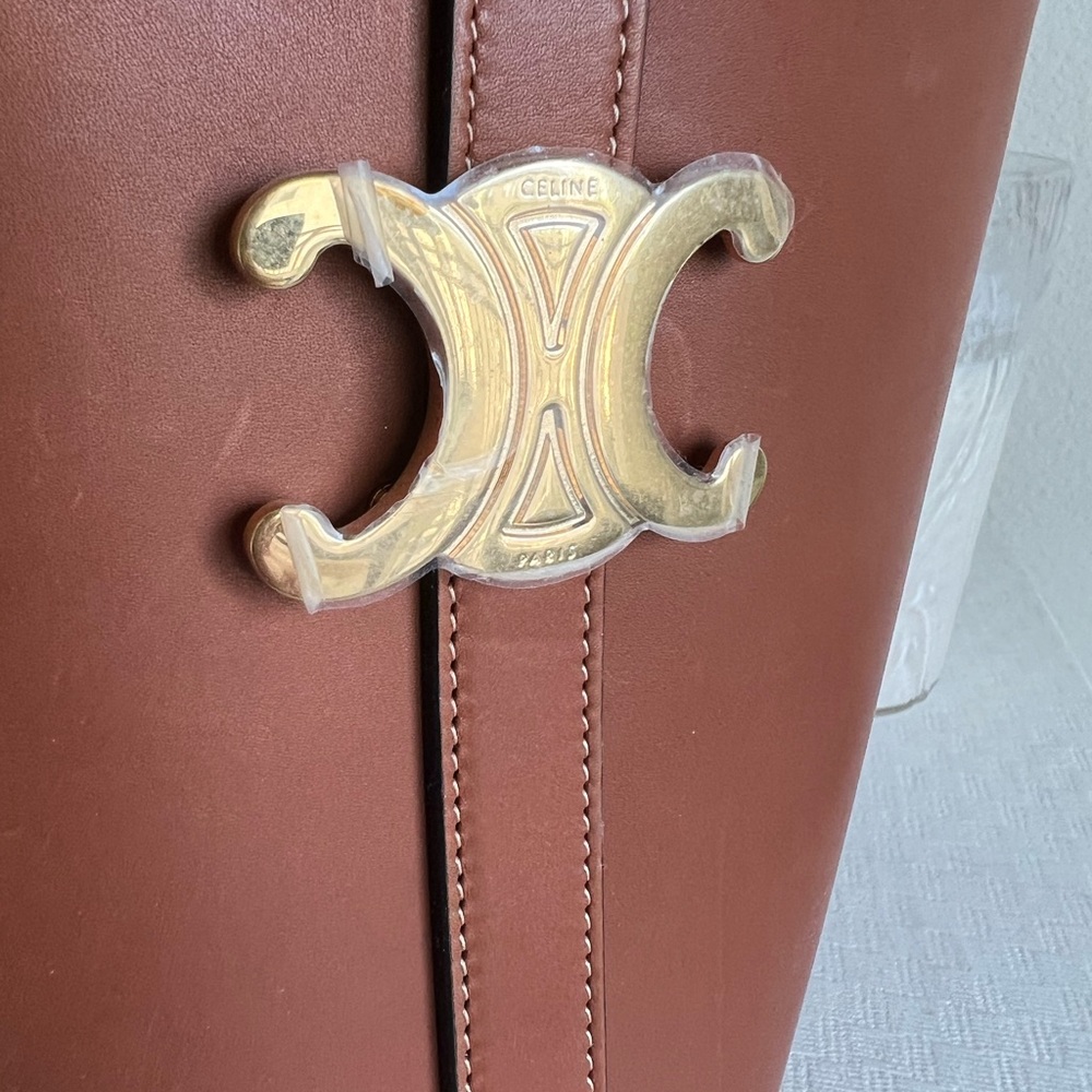 Celine Tan Leather Bucket Bag with Gold Accent - Picture 4 of 9